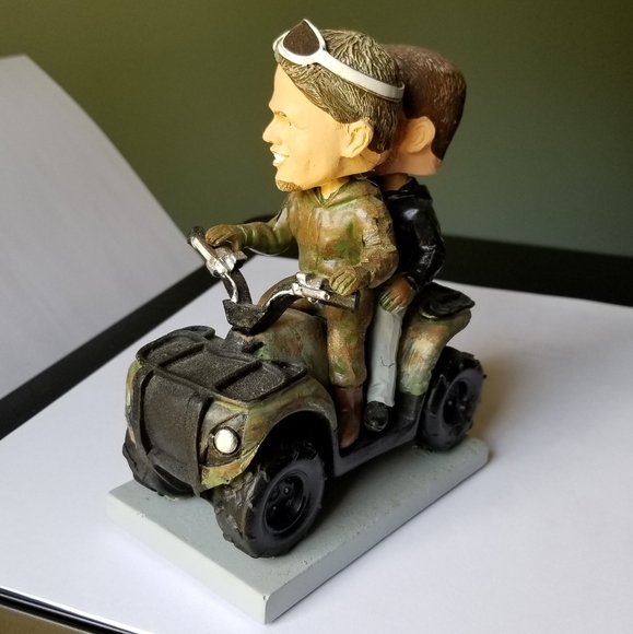 Chipper rescues Freddie ATV bobblehead - Picture 3 of 6